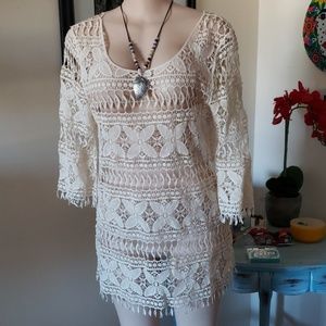 Forever 21 lace tunic size M